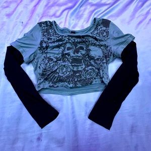 Cropped Graphic Long Sleeve Shirt